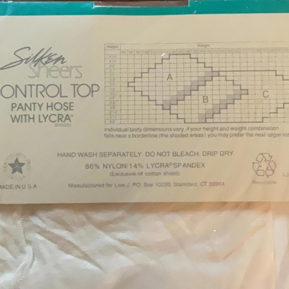 vintage Silken Sheer Control Top Pantyhose size B nylons - Picture 3 of 3